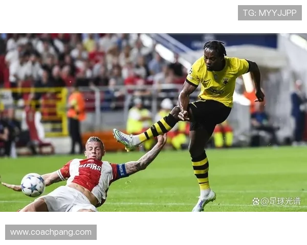 阿尔德韦雷尔德批评热刺球员表现不佳